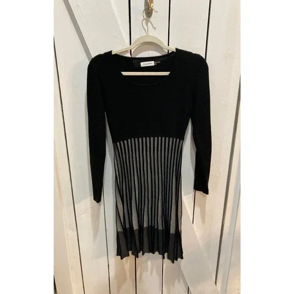 strapless open back dress Calvin Klein Womens Pleated Sweater Skirt – ShopCGX main image 1